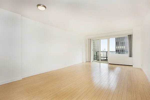 Rented by Nest Seekers International | media 19