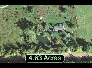 2136 Granger Rd, Oxford, MI 48371