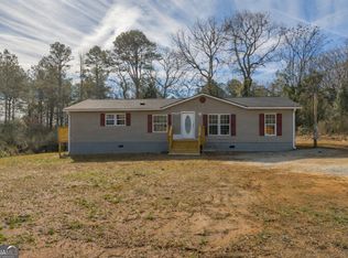 7131 Maysville Rd, Maysville, GA 30558