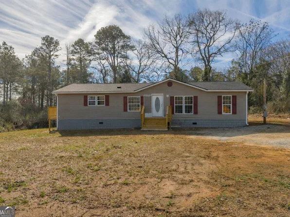 7131 Maysville Rd, Maysville, GA 30558