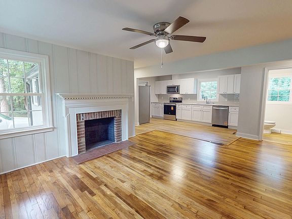 2nd image of 310 Wesleyan Heights Rd