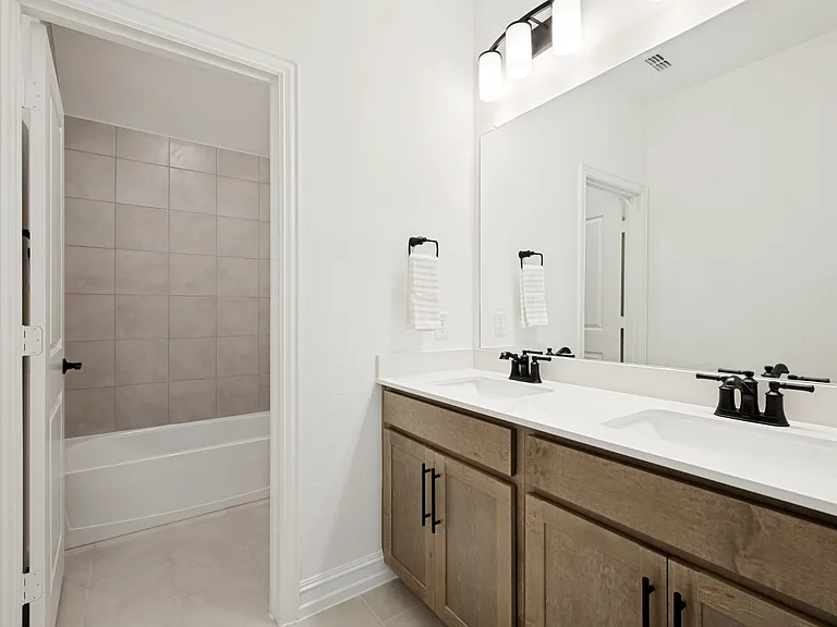 4225 Spanner Dr — Photo 11