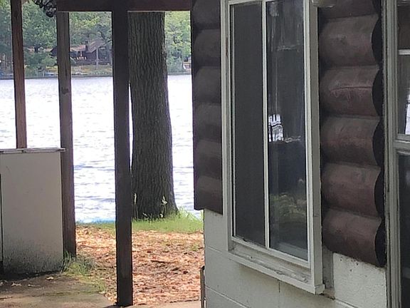 5th image of 10496 Oakwood Ave