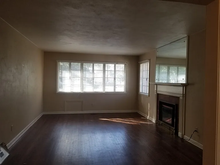 626 Columbus Dr — Photo 11