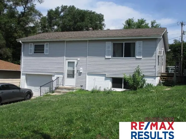 4364 Kansas Ave, Omaha, NE 68111