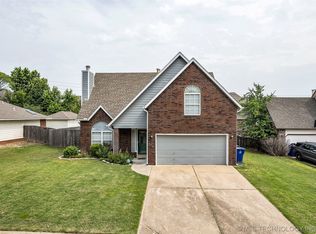 4412 W Pittsburg St, Broken Arrow, OK 74012