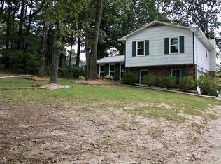 4092 Scenic Mountain Dr, Snellville, GA 30039