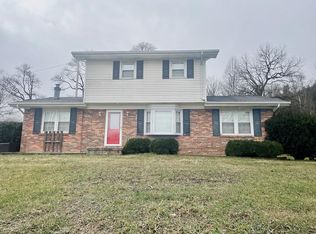 467 Gardner Rd, Honaker, VA 24260