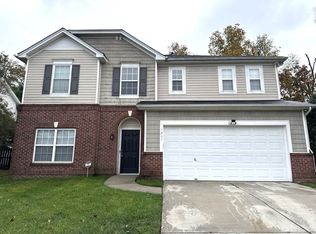 1207 Jade Glen Dr, Charlotte, NC 28262