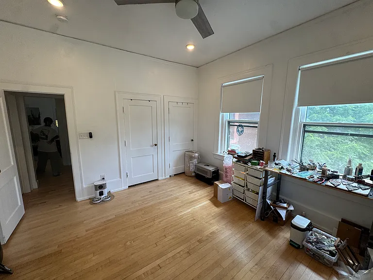 445 E 9th Ave #4 — Photo 5