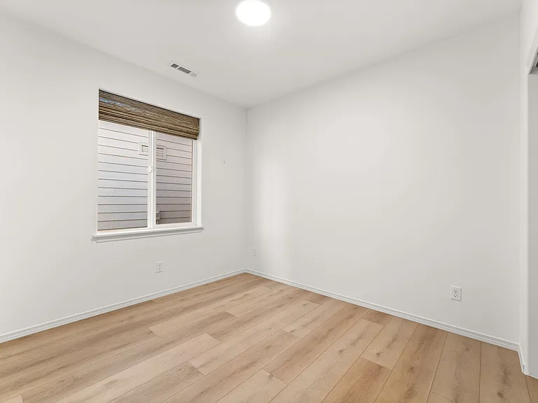 8581 N Orchard Ln — Photo 8