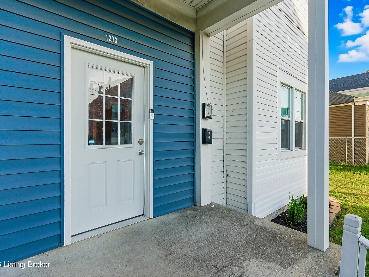 2 bed, 1.0 bath, 2510 sqft, $1,250 — Photo 3