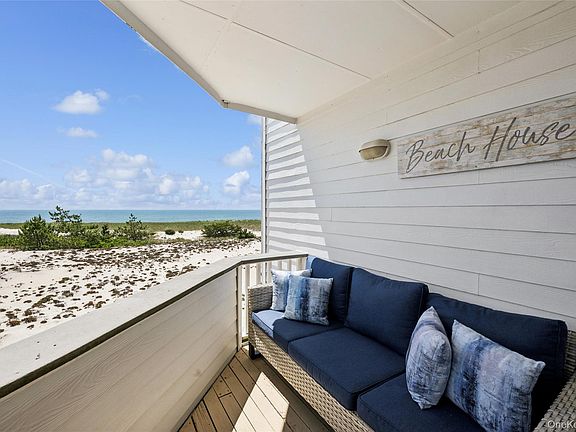 5th image of 253 Dune Rd #62
