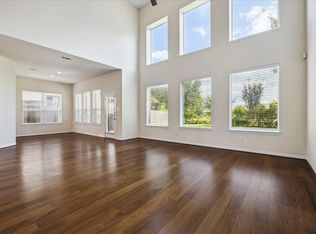 20010 Crested Peak Ln, Cypress, TX 77433