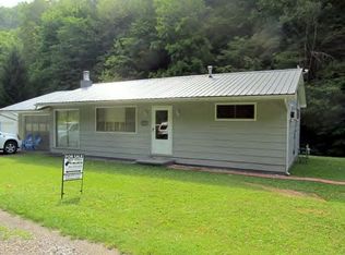 3083 S Calhoun Hwy, Grantsville, WV 26147