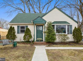 511 Dubois Ave, Barrington, NJ 08007