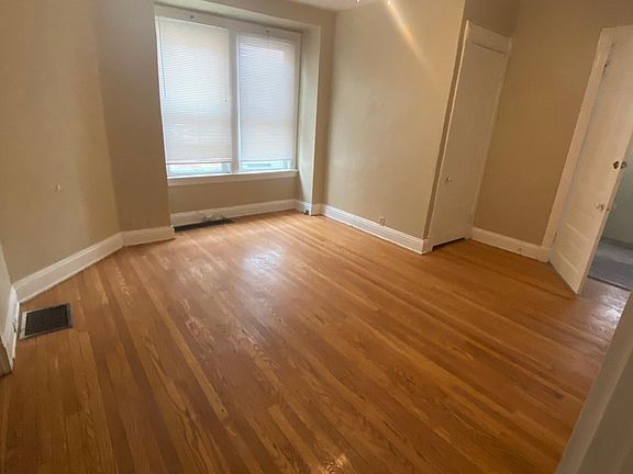 5th image of 3927 Lindley Ave Floor 1