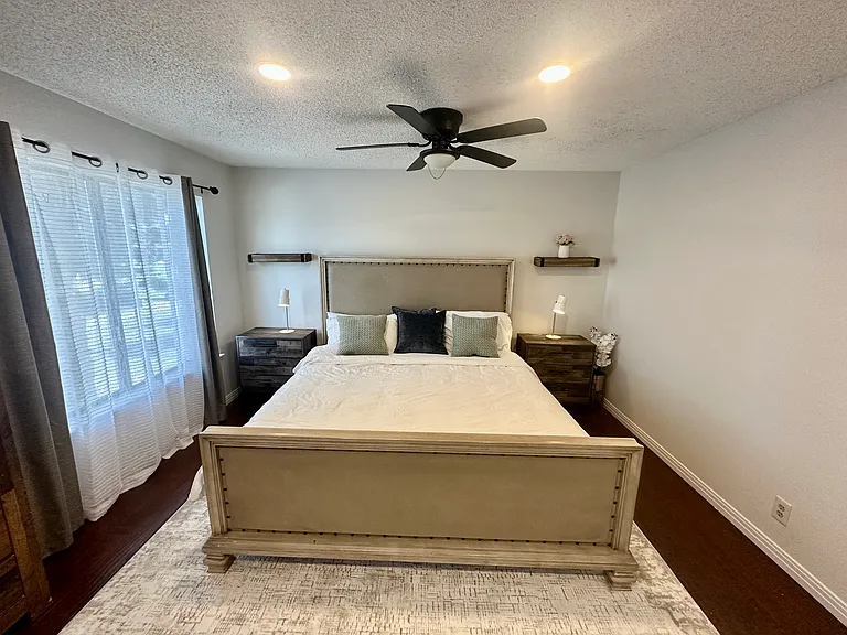 4329 Murillo St #6 — Photo 9