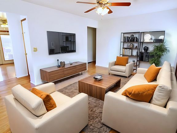2nd image of 232 Belair Cir