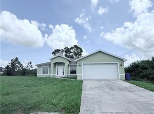 2906 24th St SW, Lehigh Acres, FL 33976