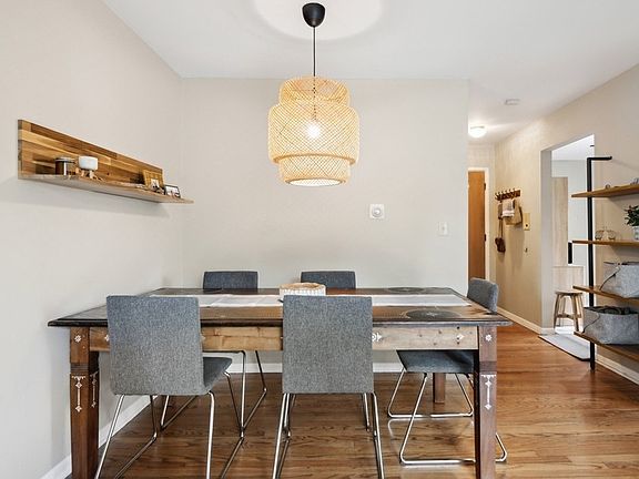 2nd image of 950 Washington Blvd APT 201