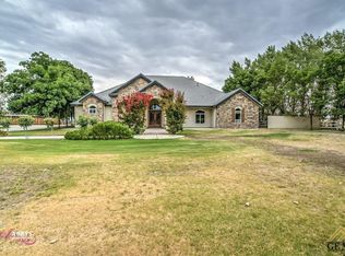 1220 Basta Ave, Bakersfield, CA 93308