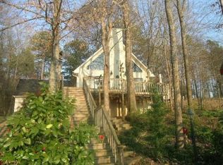 135 E Bearcreek Rd, Eatonton, GA 31024