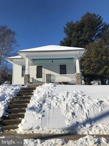 39 N Prince St, Millersville, PA, 17551