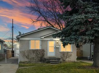 26520 Lenox Ave, Madison Heights, MI 48071