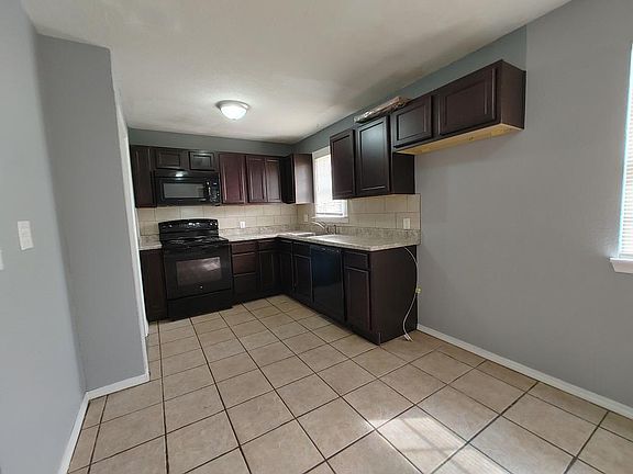5th image of 1116 SW 63rd St