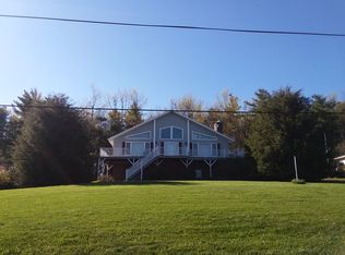 53 Chateau Ln, Fancy Gap, VA 24328