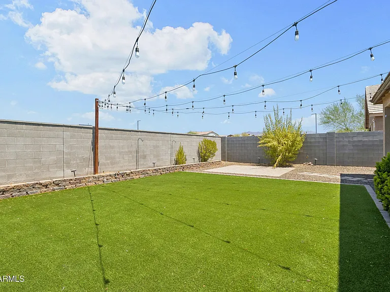 17766 W Granite View Dr — Photo 45