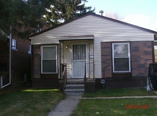 8911 Birwood St, Detroit, MI 48204