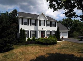 242 Jenny Ln, Stewartstown, PA 17363