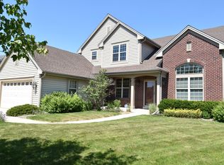 205 Jersey Cir, Waukesha, WI 53188