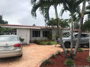 985 W 67th St, Hialeah, FL 33012