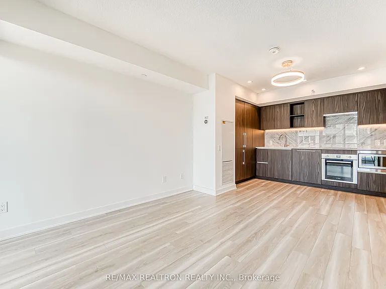17 Bathurst St #2603 — Photo 22