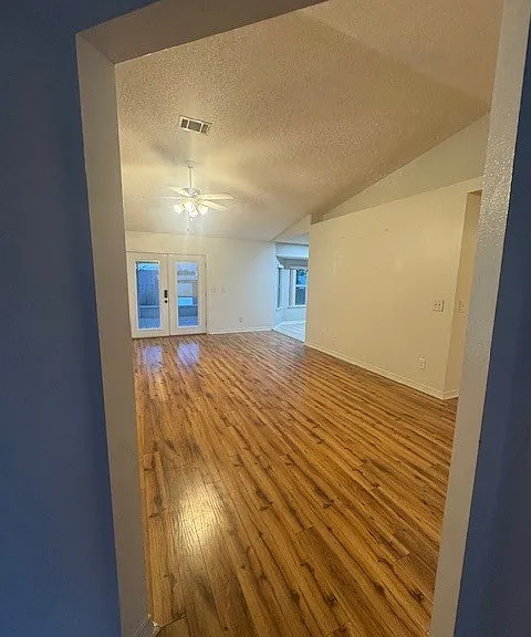 425 Mara Dr — Photo 16