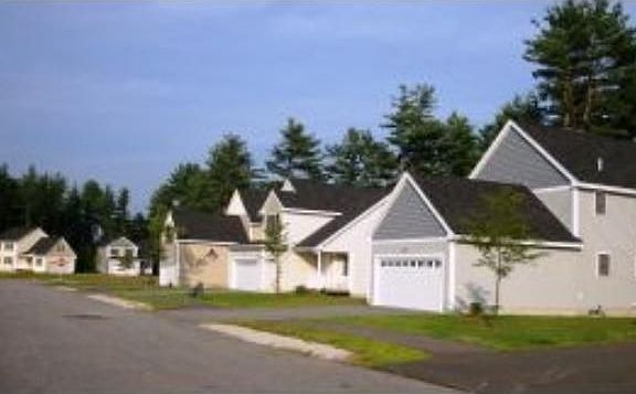 5th image of 12 Richmond Dr