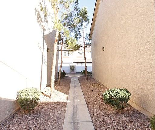 2nd image of 1013 Nevada Sky St