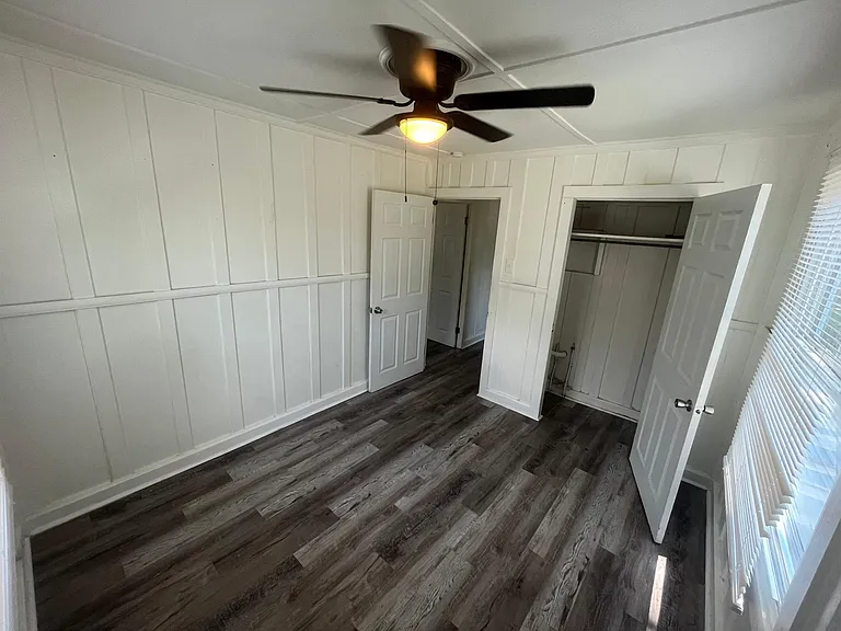 126 Huntlee Dr — Photo 8
