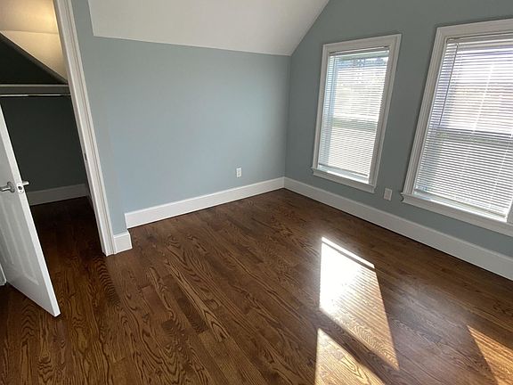 landlord_unit_photo_48954236_6