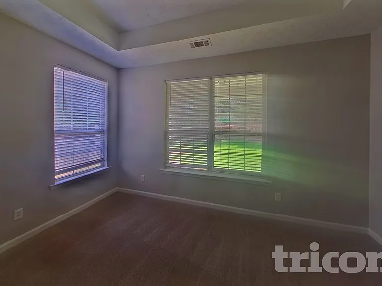 3329 Coach House Ct — Photo 10