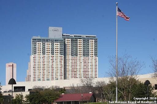 1st image of 610 E MARKET #2906