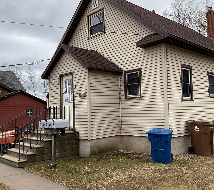 1st image of 227 Garfield Ave #13667883
