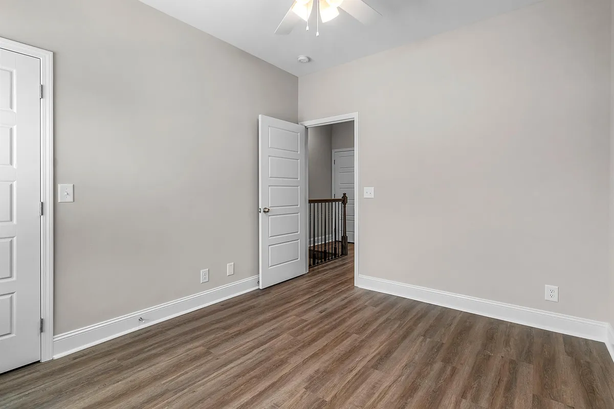 Building Photo - 202 Burch Rd #B-5