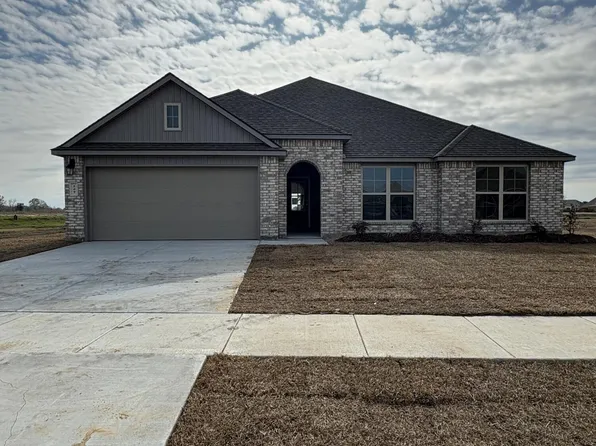 509 Fontaine Ct, Breaux Bridge, LA 70517