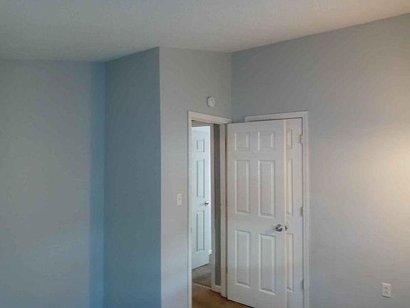 2nd image of 2109 Miracle Ave