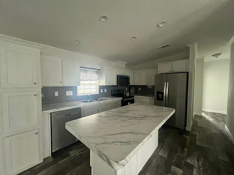 55 Eland Dr #55 — Photo 13
