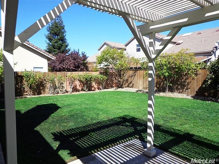 2nd image of 8667 Disa Alpine Way
